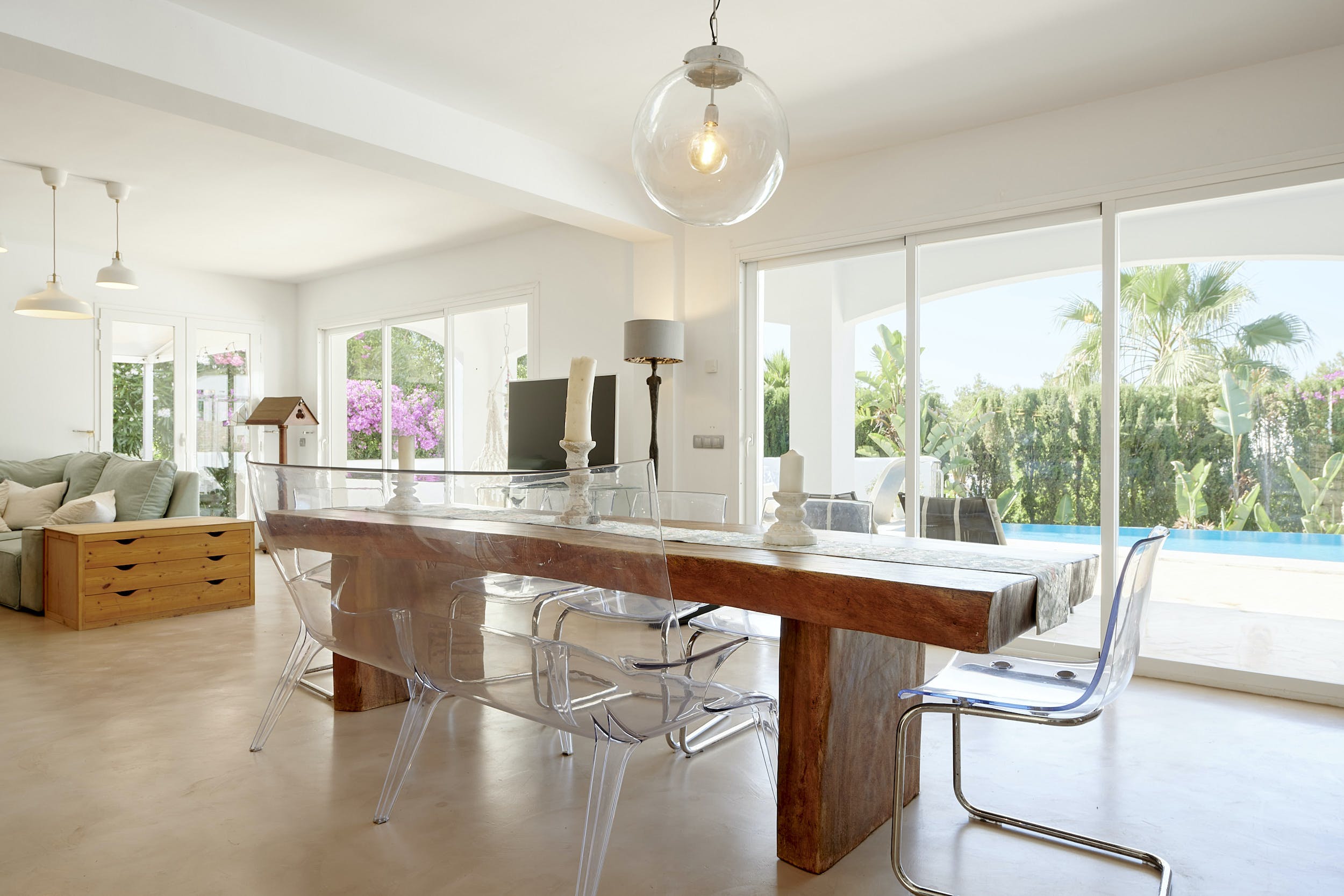 Resa Estates Ibiza for sale te koop Casa Rui Tourist license sta Eularia living .jpg